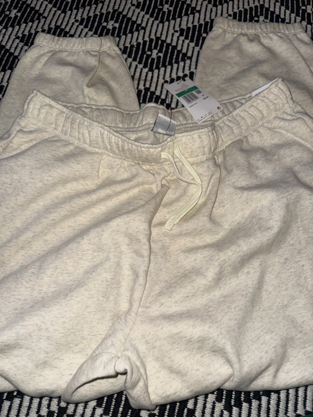 Women’s XL Nike cargo sweatpants / NEW